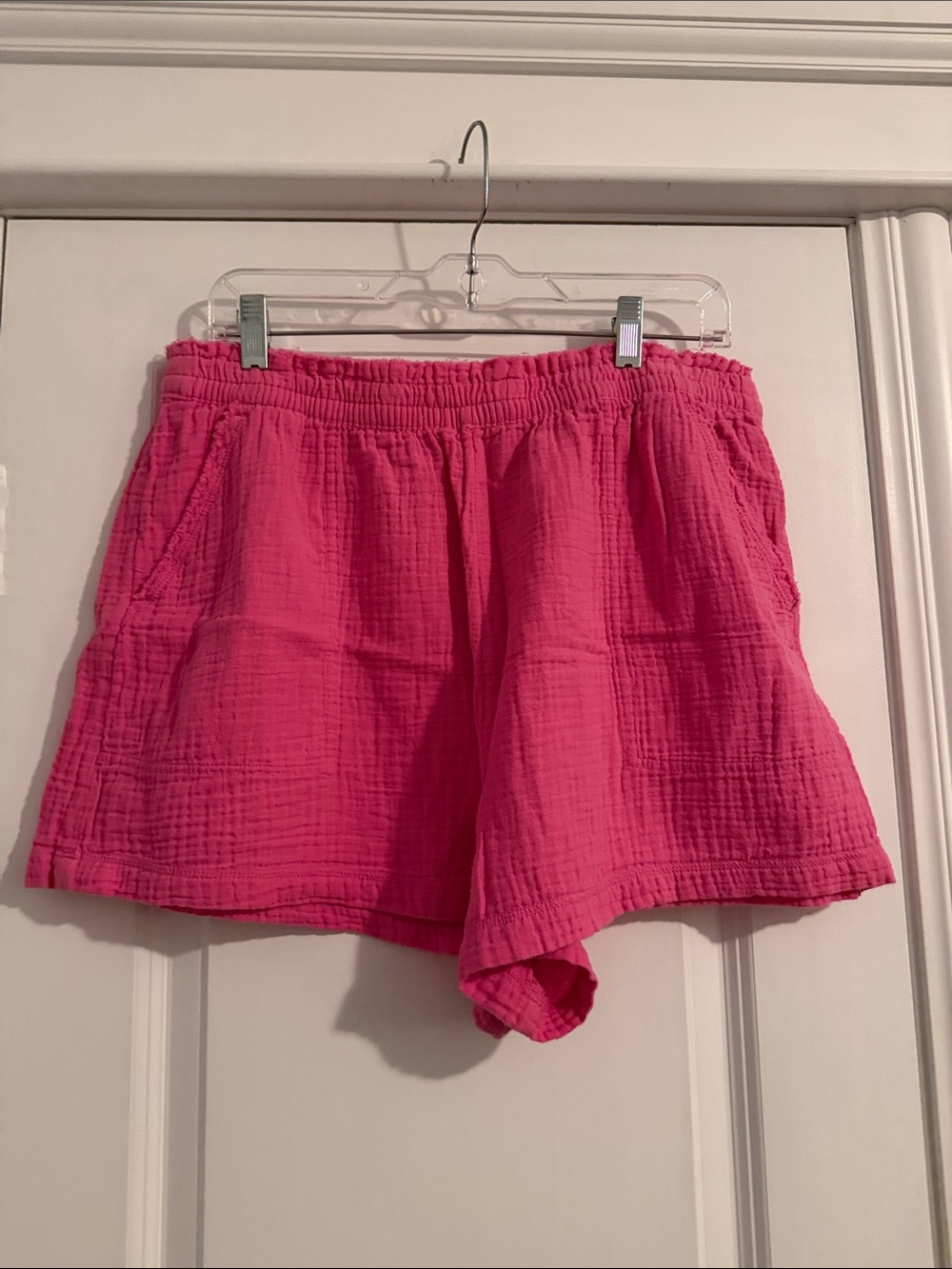 aerie Hot Pink Gauze Elastic-Waist Athletic Shorts